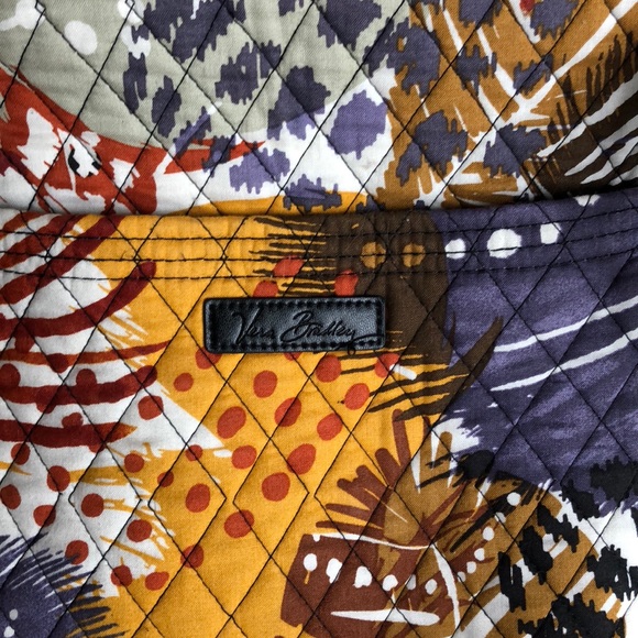 Vera Bradley travel bag/tote - Picture 2 of 5